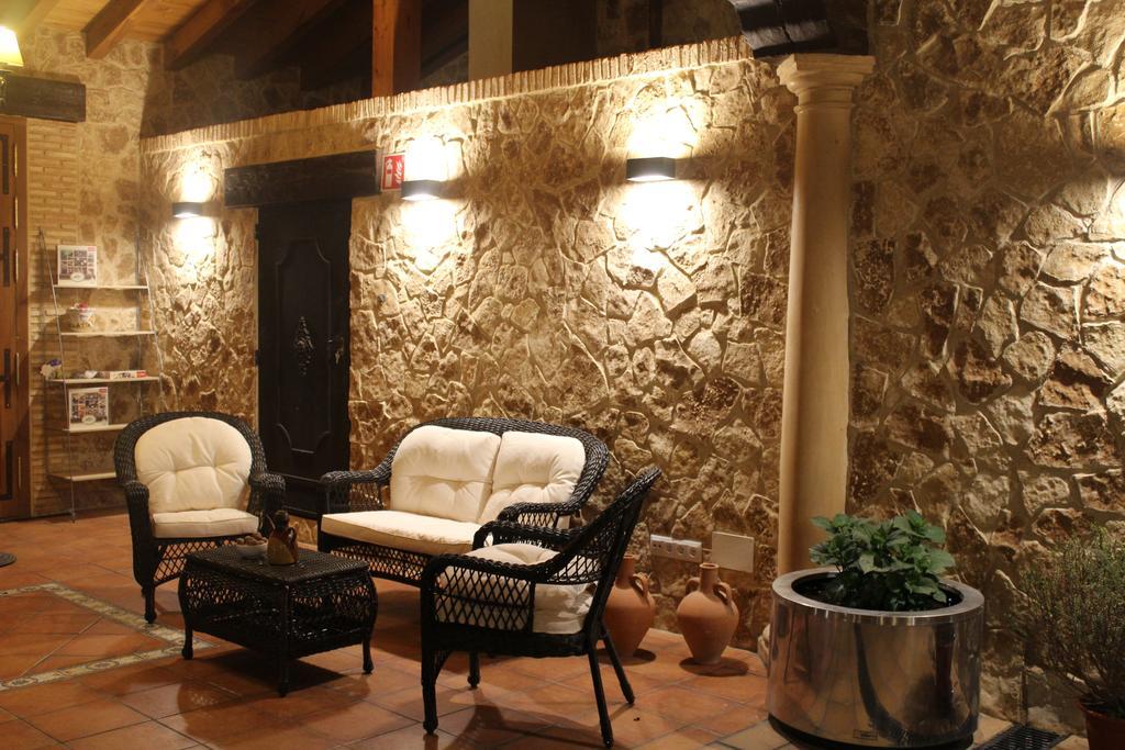 Apartamentos Los Rosales De Isabel Corral de Ayllon Buitenkant foto